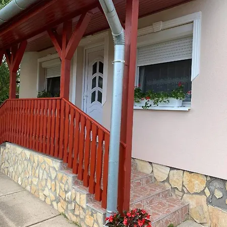 Magic Vendeghaz דירה *