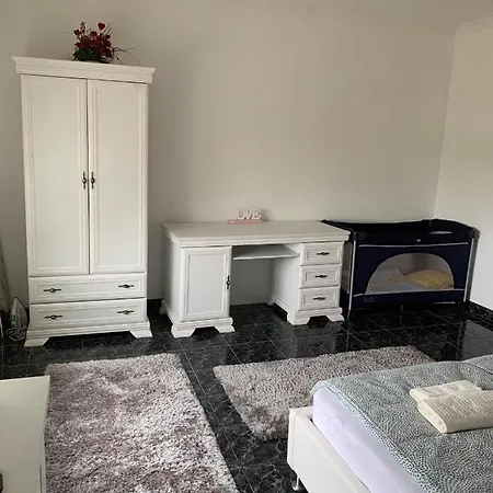 Magic Vendeghaz דירה