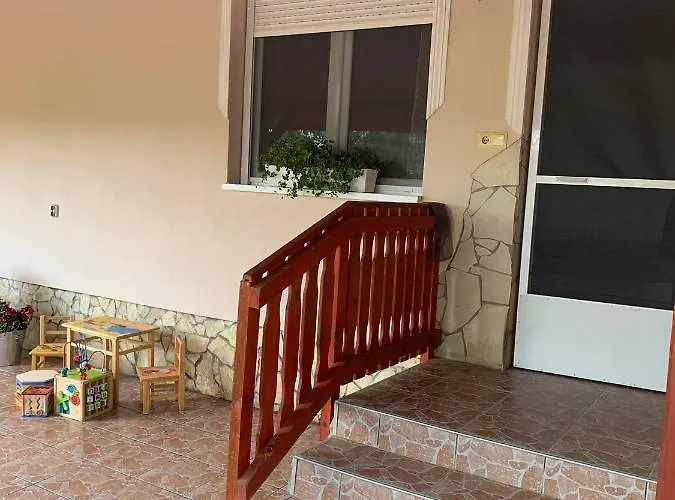 Magic Vendeghaz * Abádszalók