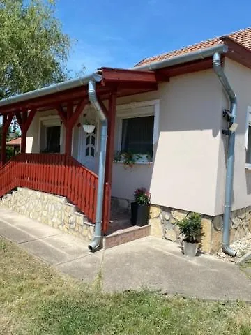 Magic Vendeghaz * Abádszalók